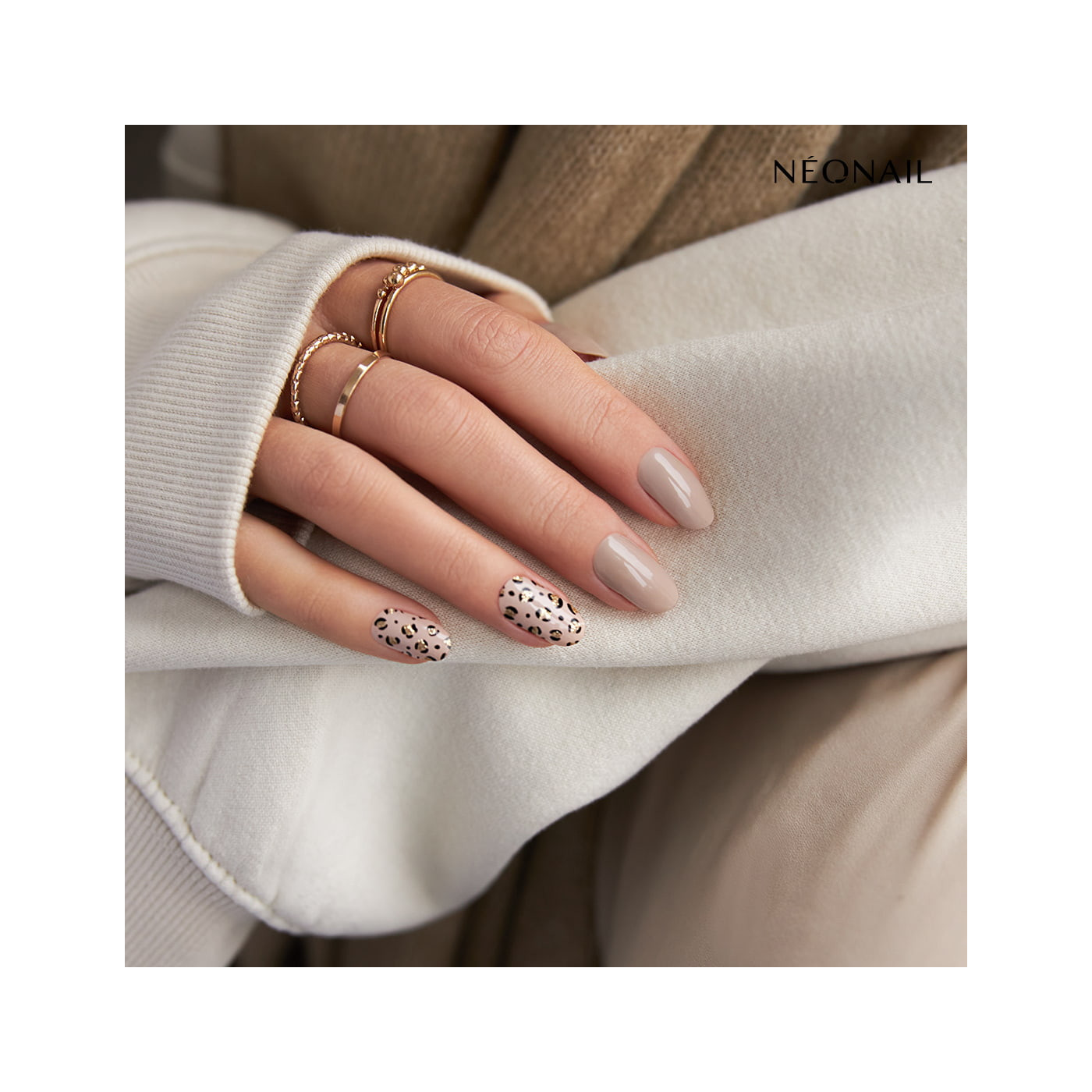Gel Nail Stickers - manucure nude & panthère Gel Nail Stickers - manucure nude & panthère