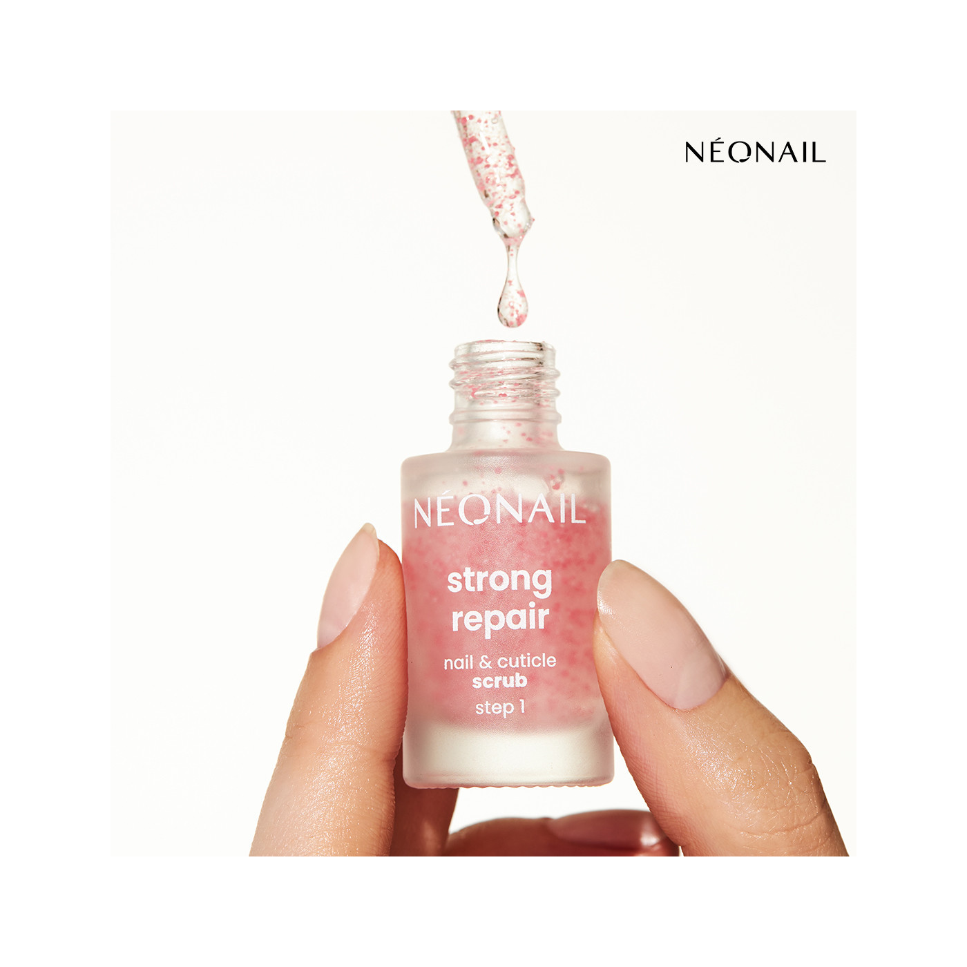Strong Repair Exfoliant pour Ongles et Cuticules - 6,5ml Strong Repair Exfoliant pour Ongles et Cuticules - 6,5ml
