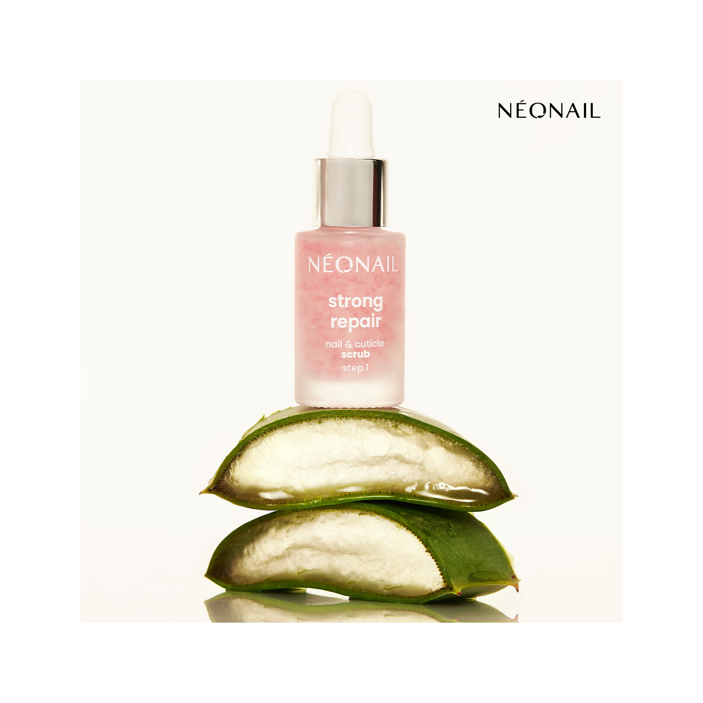 Strong Repair Exfoliant pour Ongles et Cuticules - 6,5ml Strong Repair Exfoliant pour Ongles et Cuticules - 6,5ml