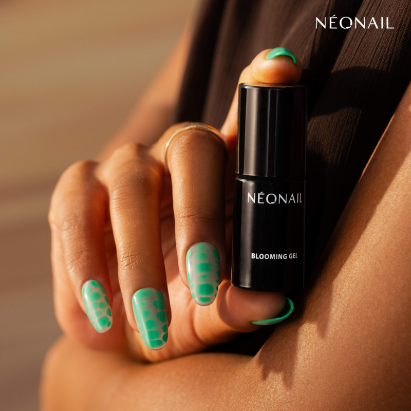 Limitless Green (Vernis semi-permanent) Limitless Green (Vernis semi-permanent)
