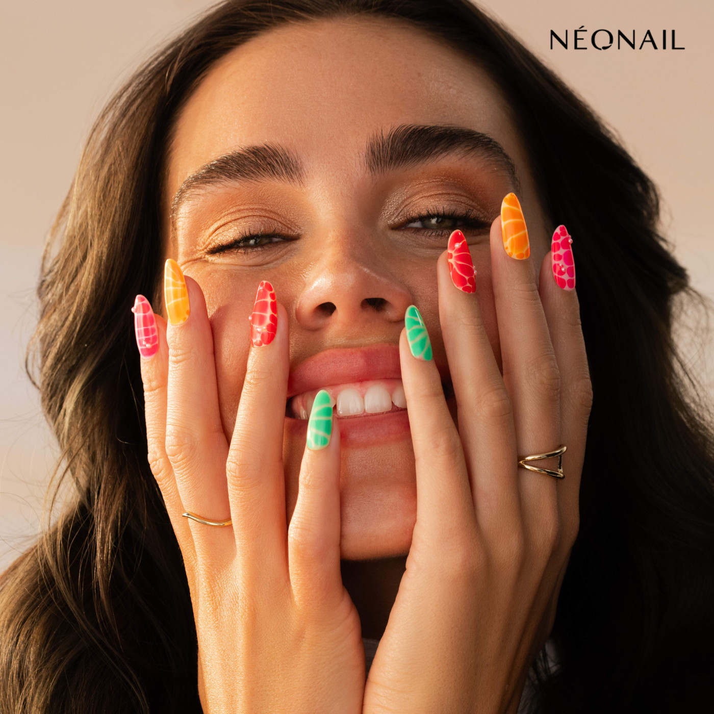 Limitless Green (Vernis semi-permanent) Limitless Green (Vernis semi-permanent)