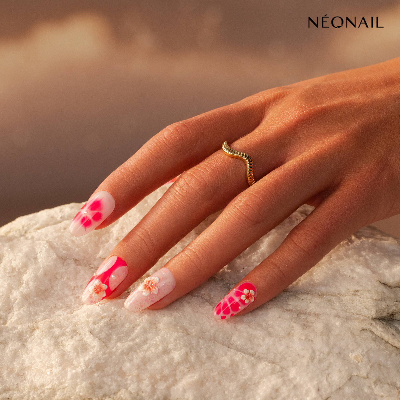 Pink Power Pulse (Vernis semi-permanent) – Rose néon Pink Power Pulse (Vernis semi-permanent) – Rose néon