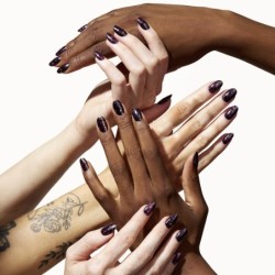 Gel Nail Stickers - manucure violet sombre paillet&eacute;