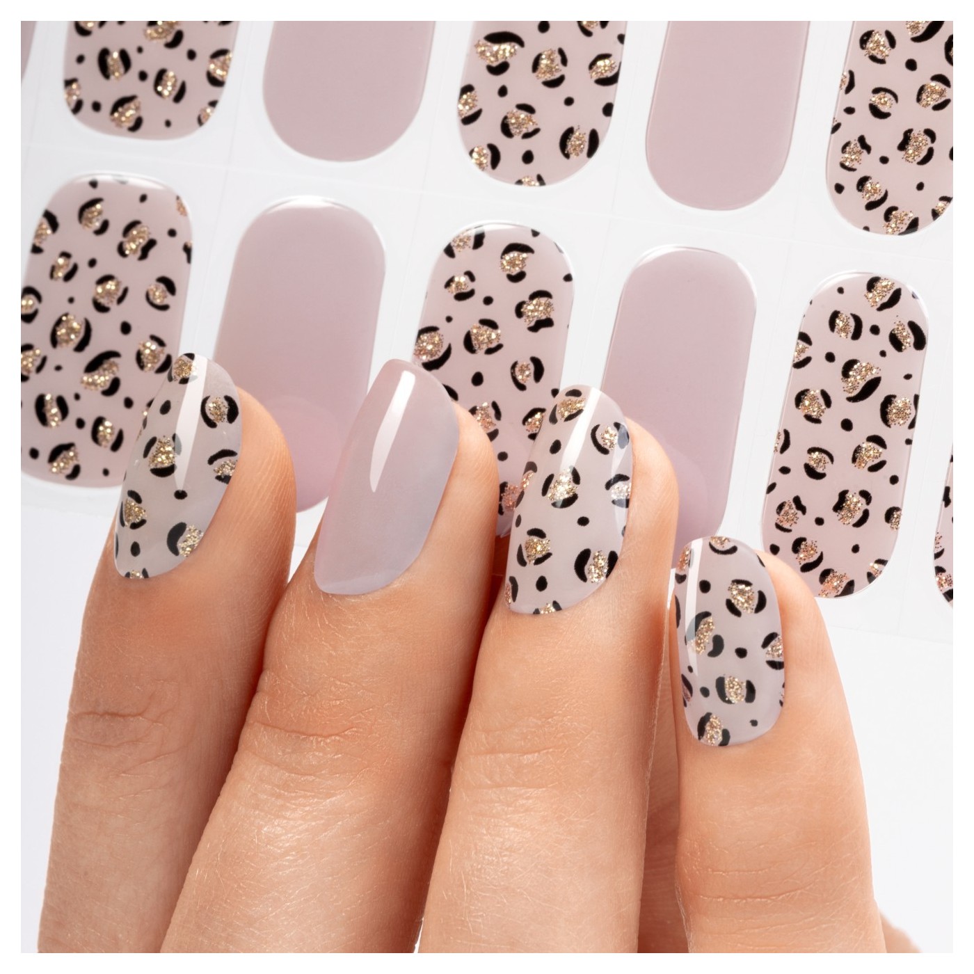 Gel Nail Stickers - manucure nude & panthère Gel Nail Stickers - manucure nude & panthère