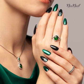 Vernis Semi-Permanent 7,2 ml - Bottle Green Vernis Semi-Permanent 7,2 ml - Bottle Green