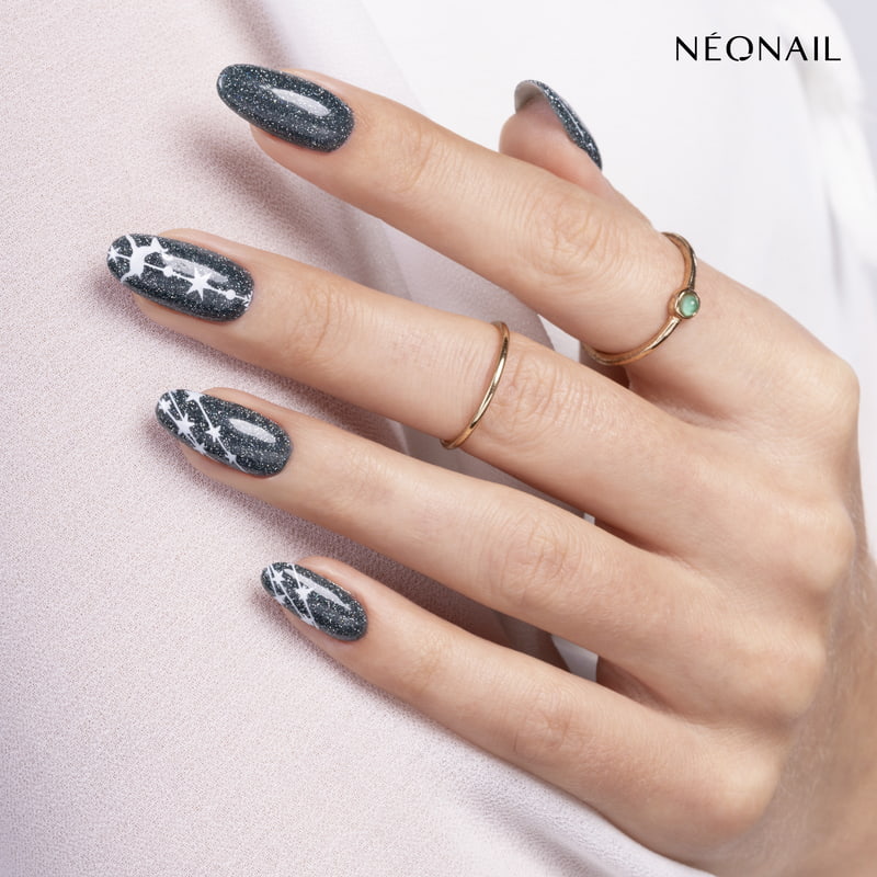 In the Land of Snow: Nail Stamping Fantasy In the Land of Snow: Nail Stamping Fantasy